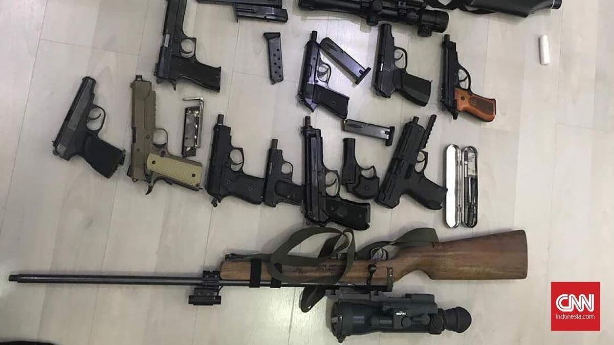 Polisi Bongkar Pabrik Rumahan Senjata Api Ilegal di Cipacing Sumedang