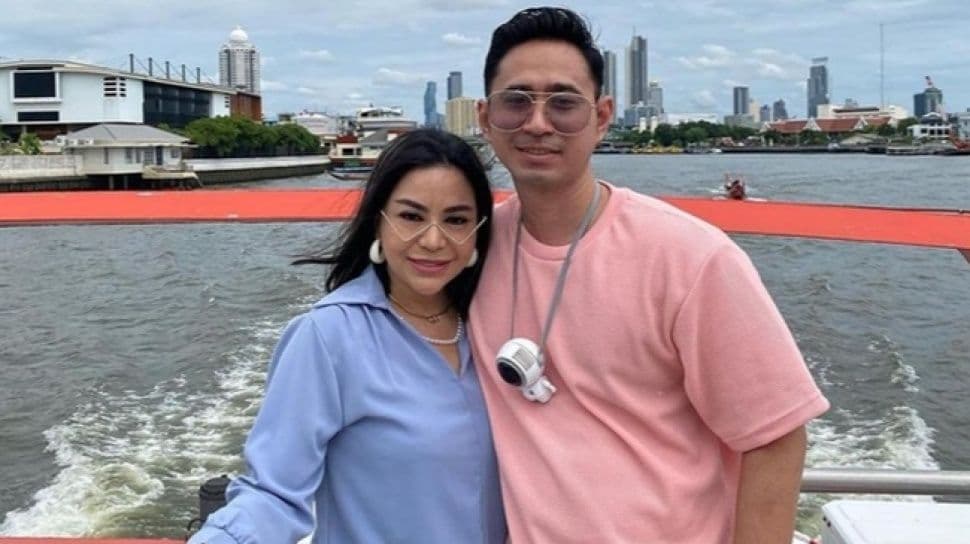 Artis Anisa Bahar Pacari anak angkatnya sendiri yang beda 19 tahun