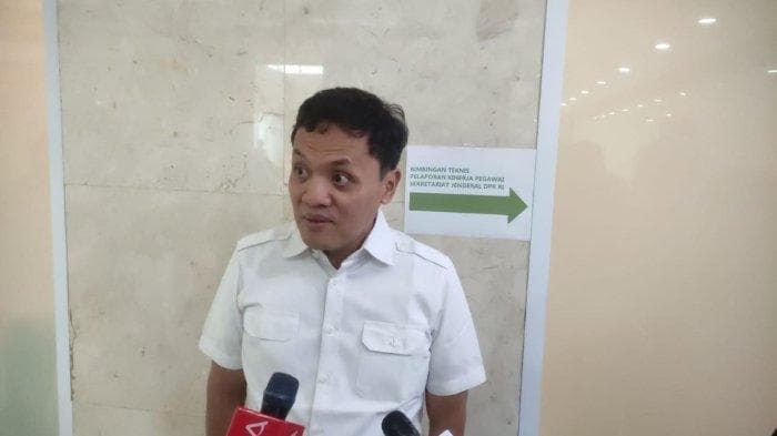 Panas,,,,DPP Gerindra Senggol PDIP